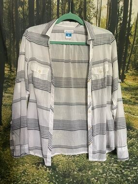 Columbia White & Gray Striped Button-Up Shirt Jacket